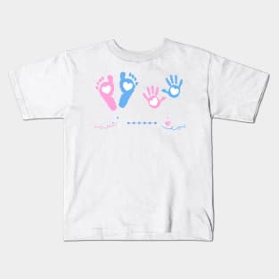 Baby girl, baby boy hand and foot print Kids T-Shirt